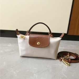 Longchamp Pliage Tote Shoulder Bag - Sleek and Functional